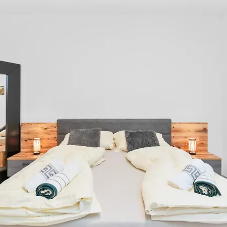 Stylish Close To Outletcity شقة