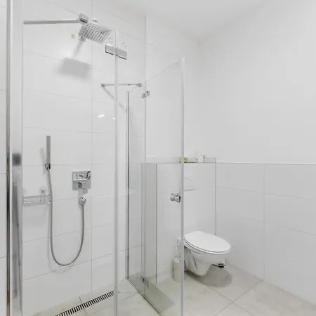 Stylish Close To Outletcity *